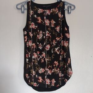 White House Black Market Floral Tank Top XS
